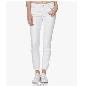 Closed Baker Skinny Jean